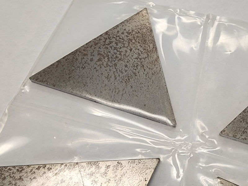 Reject Carbon Steel Triangle Pyramid